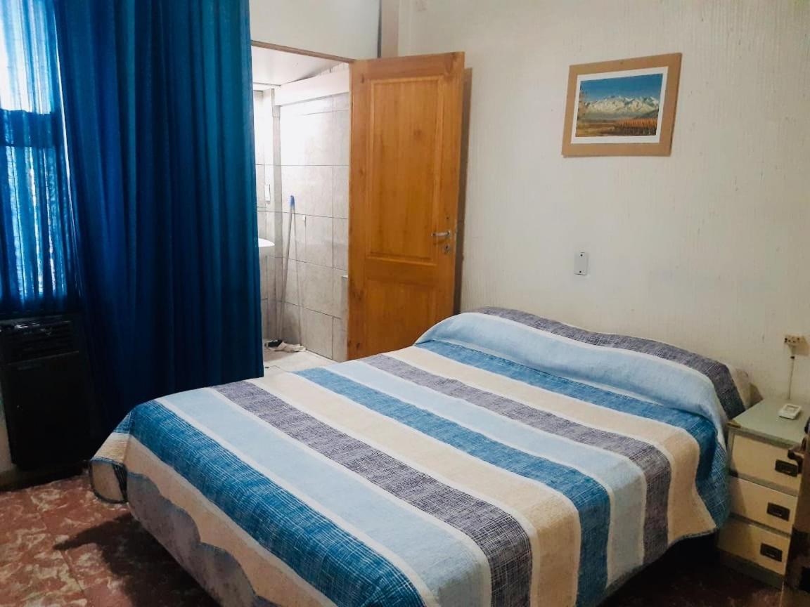 Hostel Otro Mundo Capdevila Exteriér fotografie
