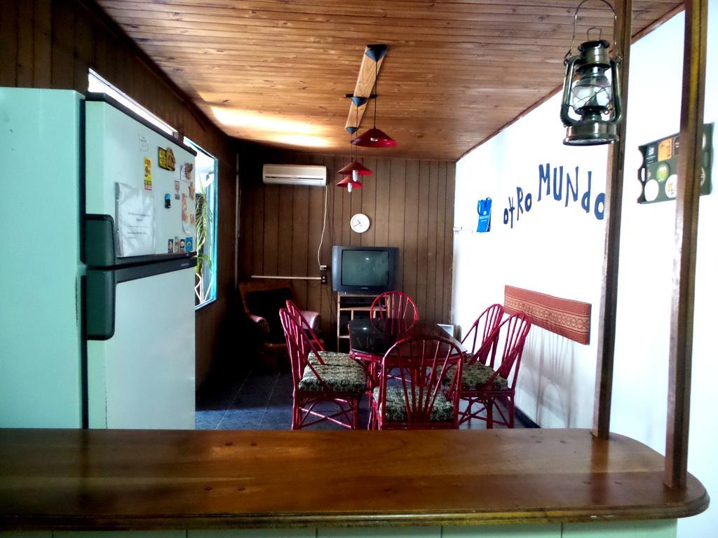 Hostel Otro Mundo Capdevila Exteriér fotografie