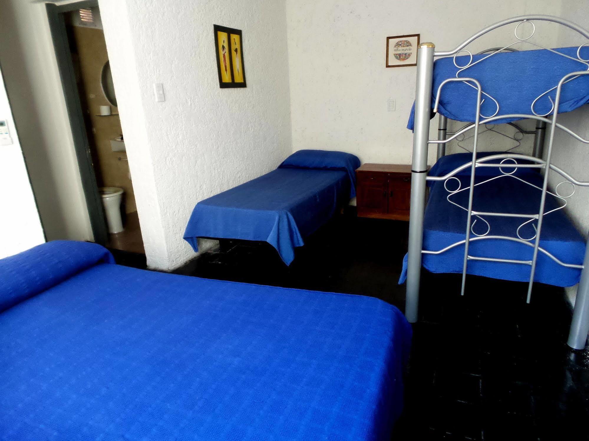 Hostel Otro Mundo Capdevila Exteriér fotografie