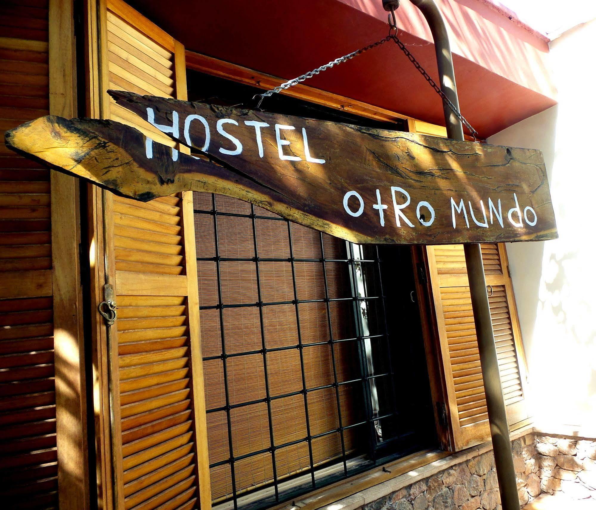 Hostel Otro Mundo Capdevila Exteriér fotografie